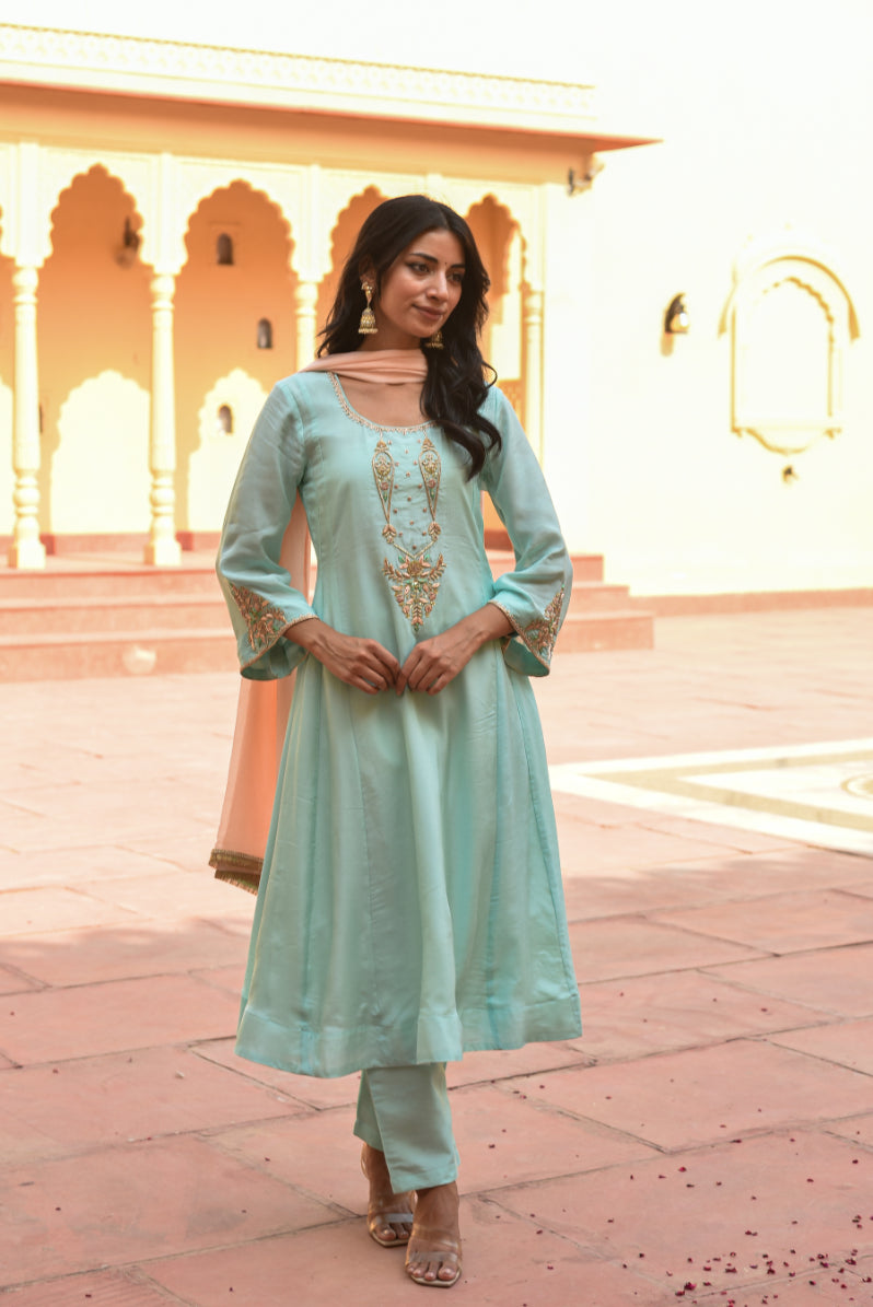 Sea Green Embroidery Kurta Set Side View - Designer Ethnic Wear