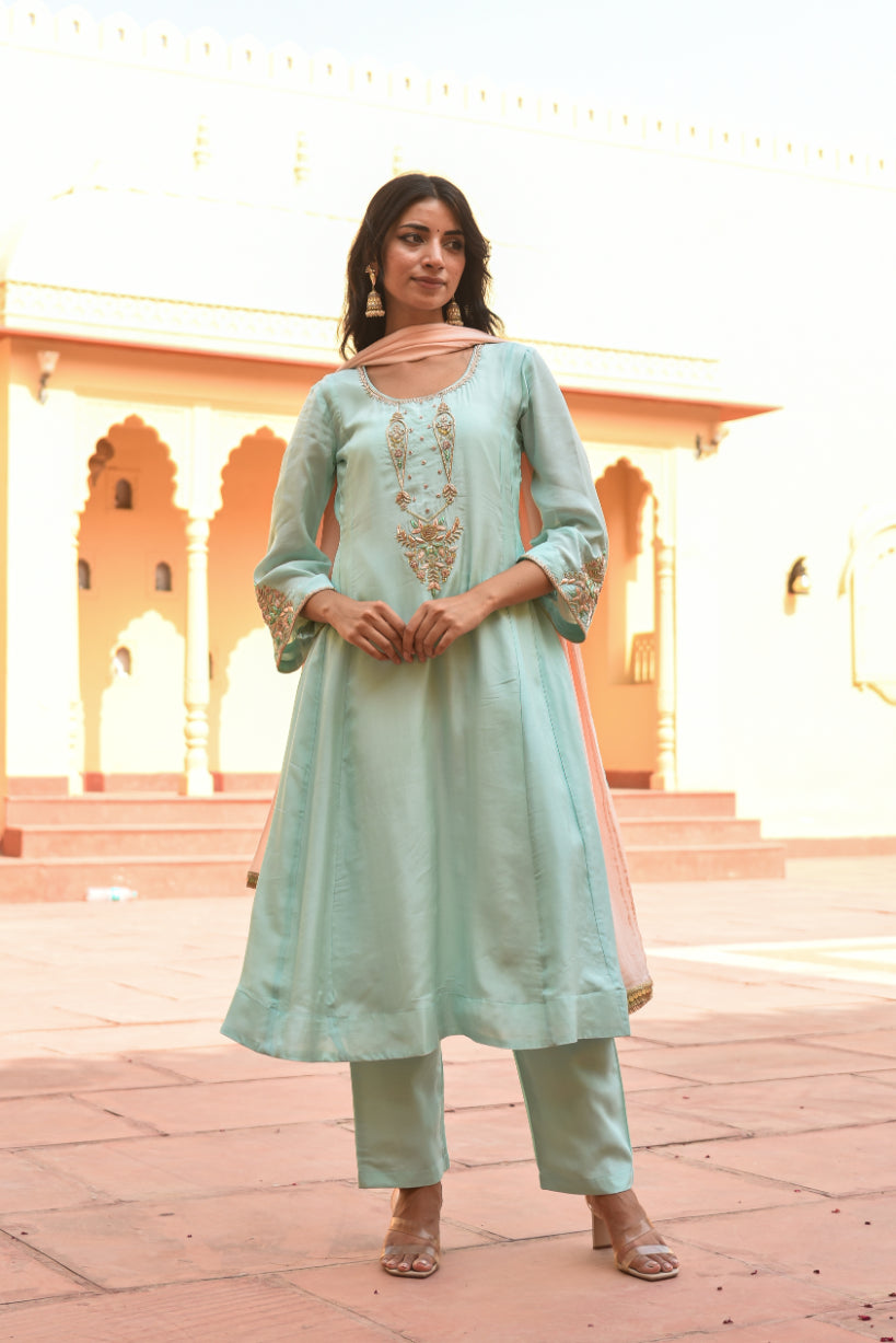 Sea Green Embroidery Kurta Set Close-up - Designer Ethnic Wear