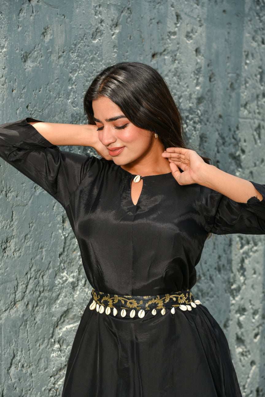 Kohl Black Brocade Co-Ord Set Model Shot - Designer Ethnic Wear