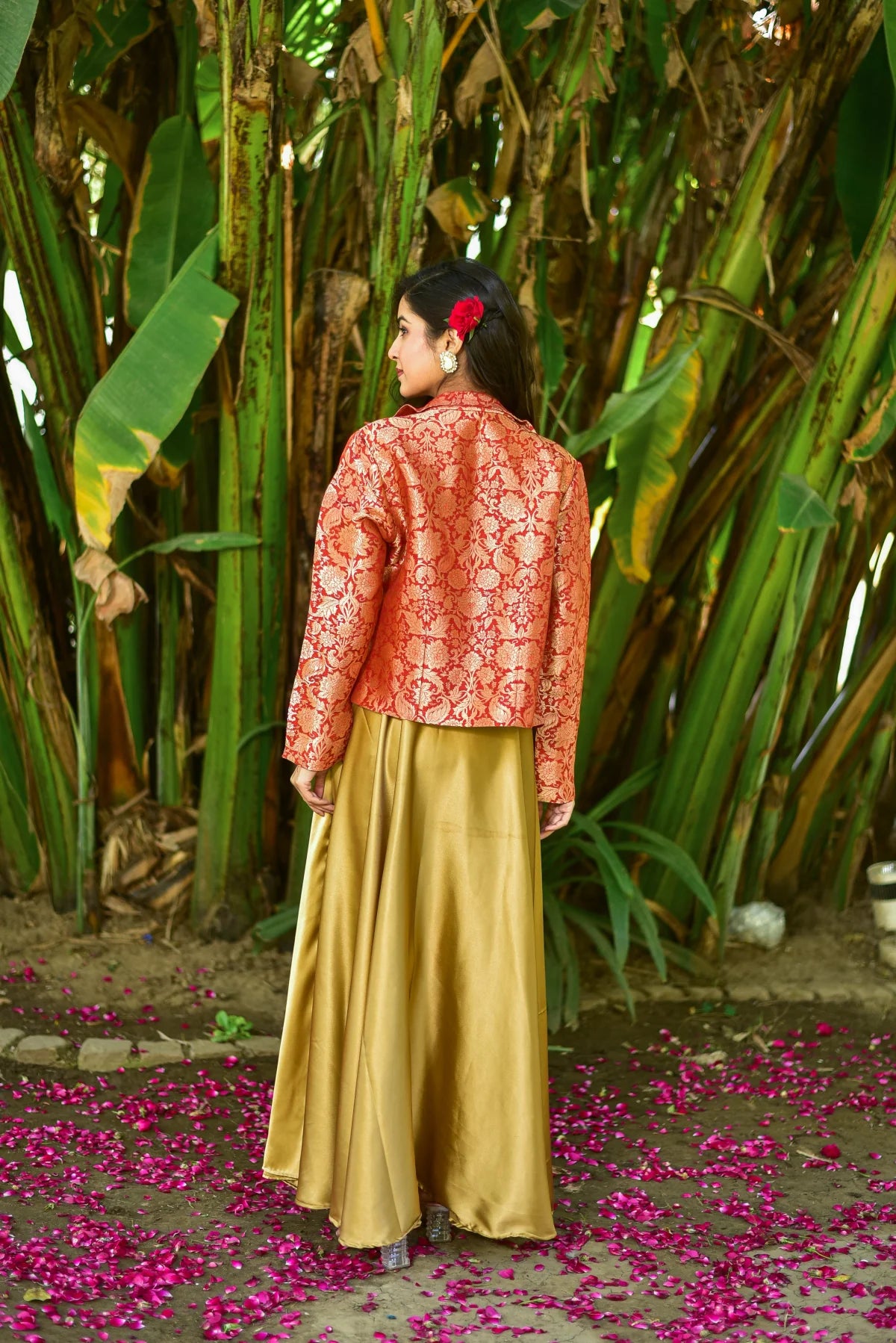 Dazzling Gold Festive Duo Full Look - Designer Ethnic Wear