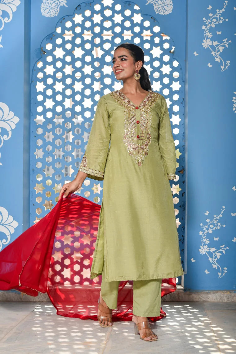 Green Heavy Embroidery Straight Kurta Set