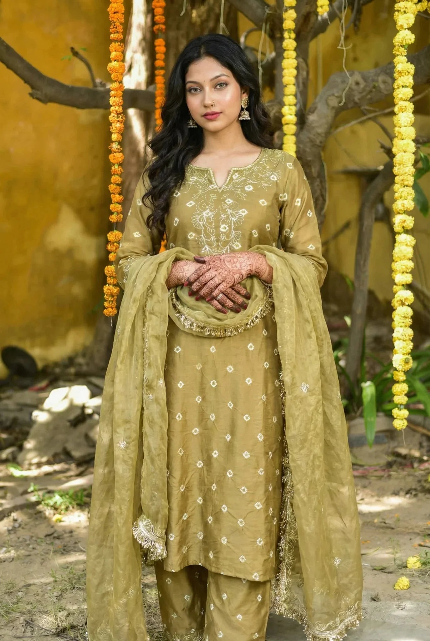 Olive Green Bhandej Kurta And Pant Set