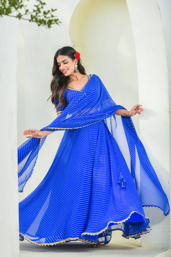 Milestone 2250: Luxury Summer Solstice Fashion for the Modern Woman - Lightweight Festive Wear - Saroj Jain 2250 Milestone