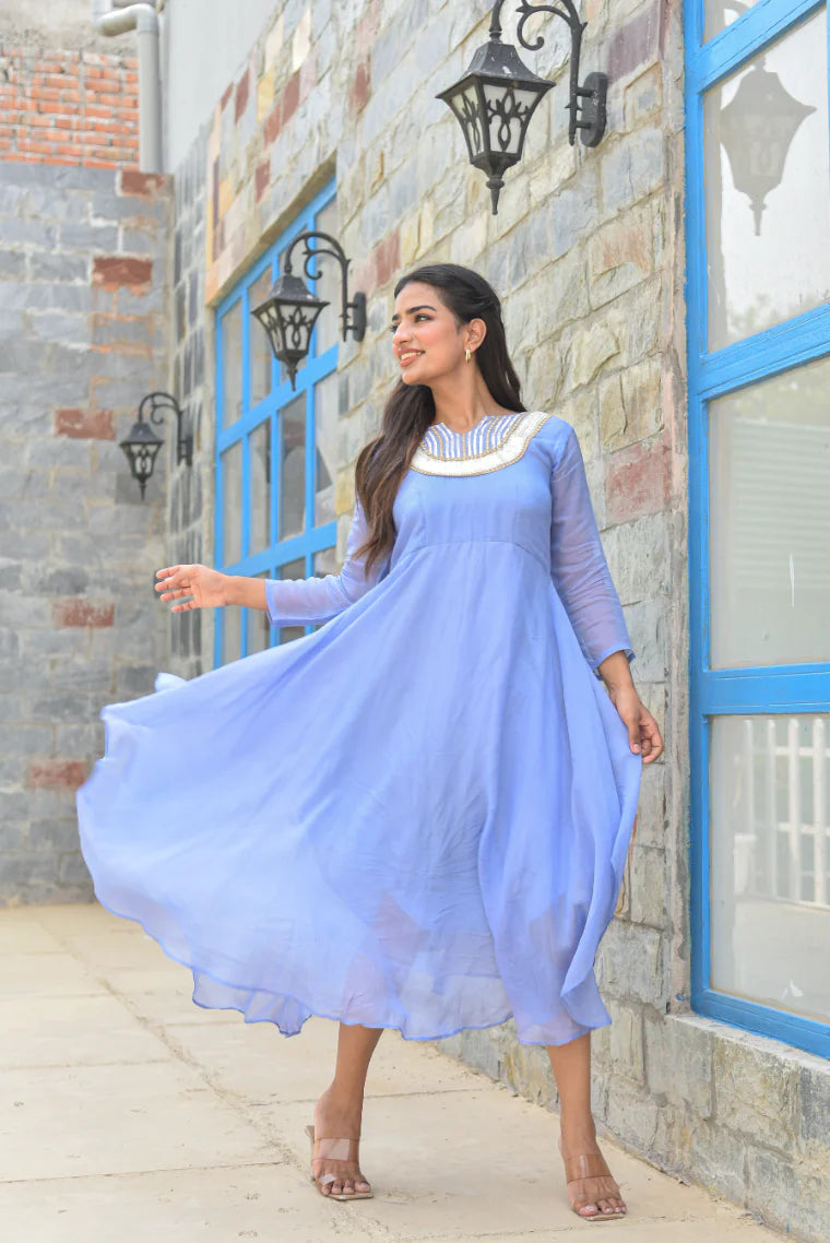 The Romantic August Silk Drape: Elegance by Saroj Jain - Saroj Jain Monsoon Romance