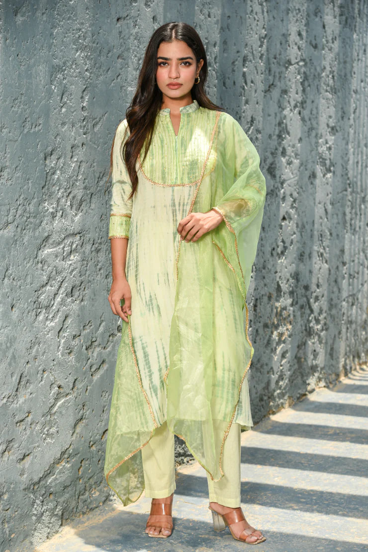 Colorful best kurta for your Holi Family Gathering in 2026 - Holi 2026 Saroj Jain