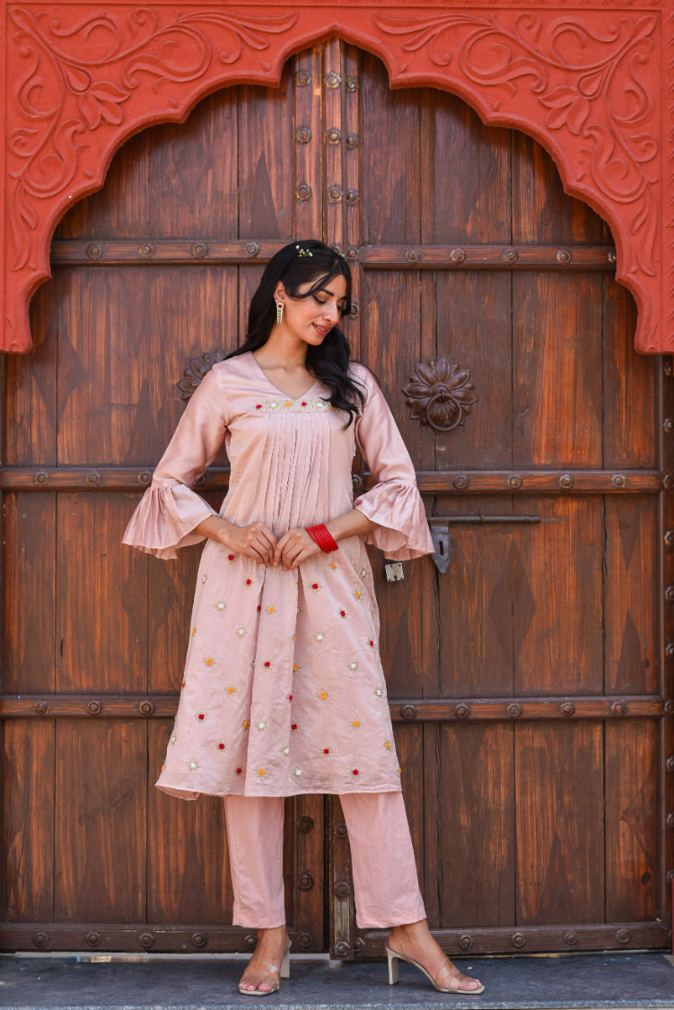 Dust Peach Kurta Set Back View - Designer Ethnic Wear