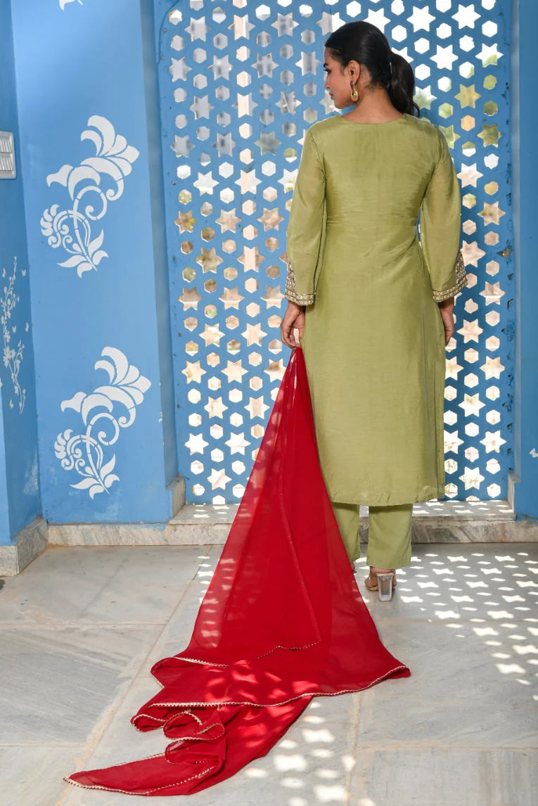 Green Heavy Embroidery Straight Kurta Set