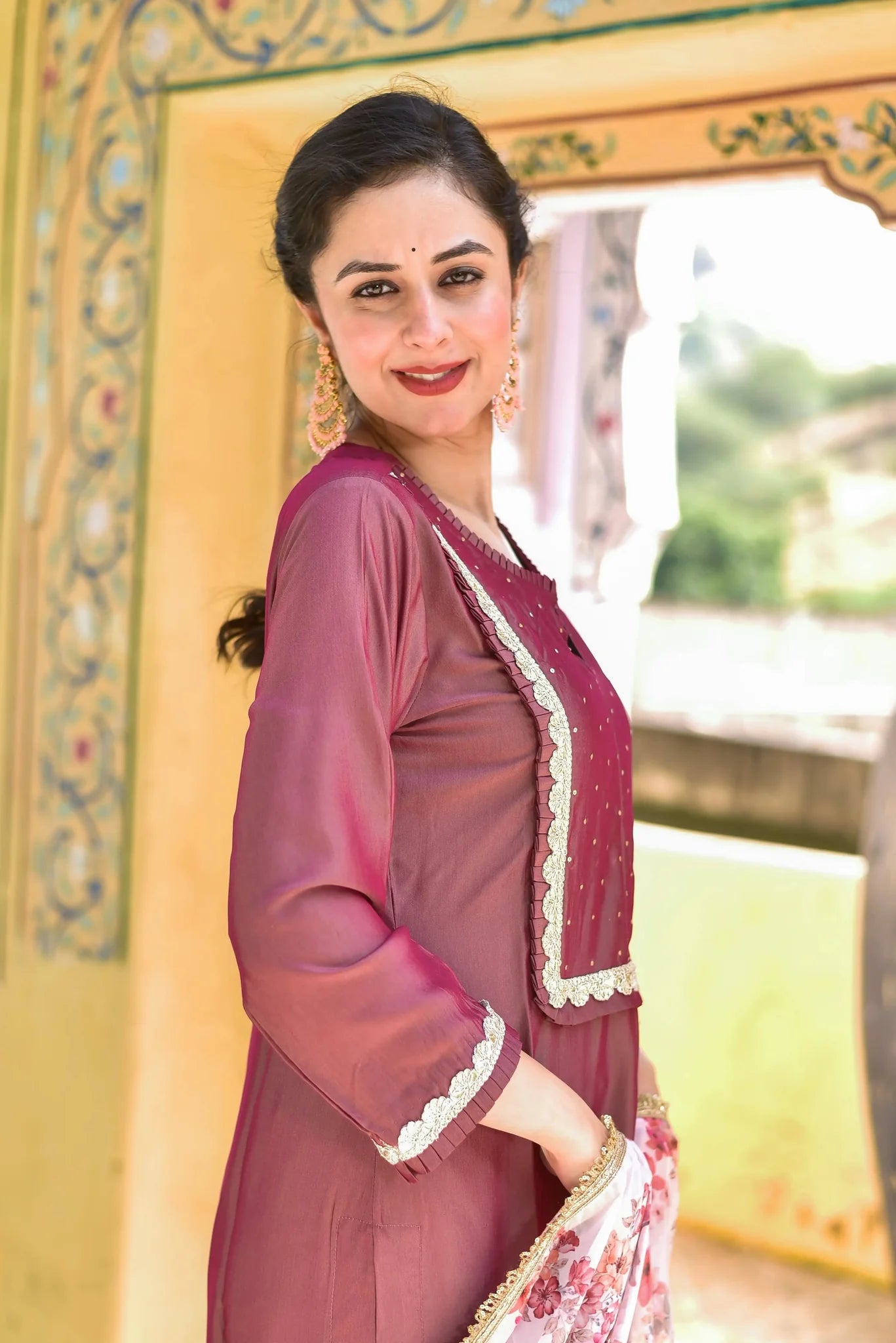 Onion Pink Kurta & Pant With Floral Dupatta